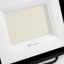Светодиодный прожектор Feron LL-924 IP65 200W дневной свет (4000К) черный