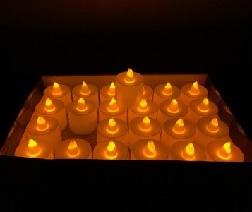 26854 Набор светодиодных свечей 24 штуки, цвет свечения-теплый белый ,размер 3.5х4.5 см FL077 Набор светодиодных свечей Feron , 3.5х 2 см, 6 шт, теплый белый, FL077